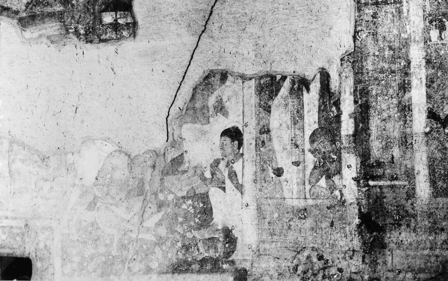 Cave 16, Ajanta, Aurangabad, Maharashtra