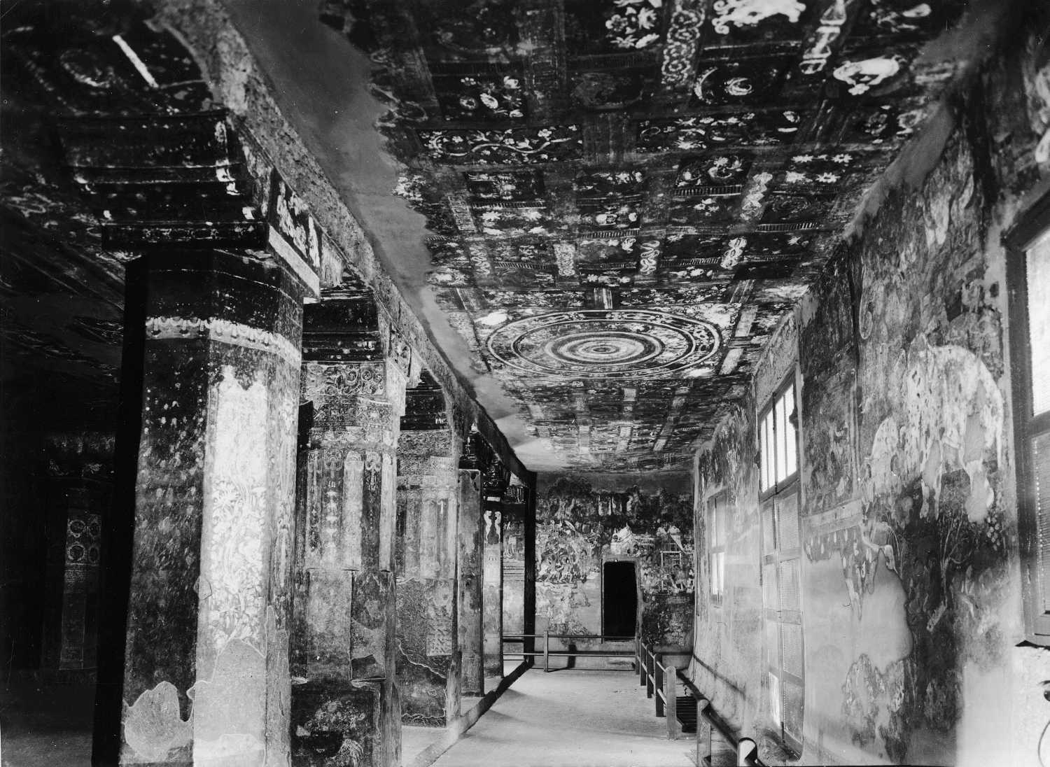 Cave 17, Ajanta, Aurangabad, Maharashtra