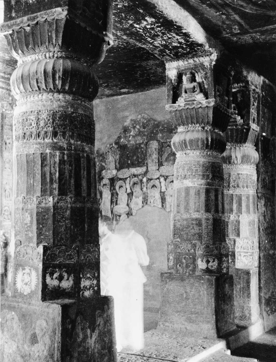 Cave 17, Ajanta, Aurangabad, Maharashtra