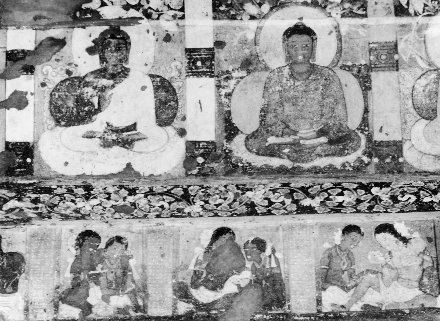 Cave 17, Ajanta, Aurangabad, Maharashtra