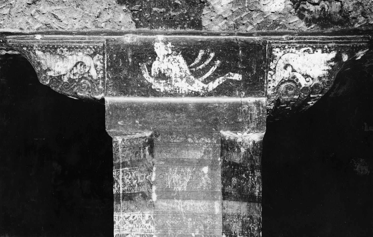 Cave 17, Ajanta, Aurangabad, Maharashtra