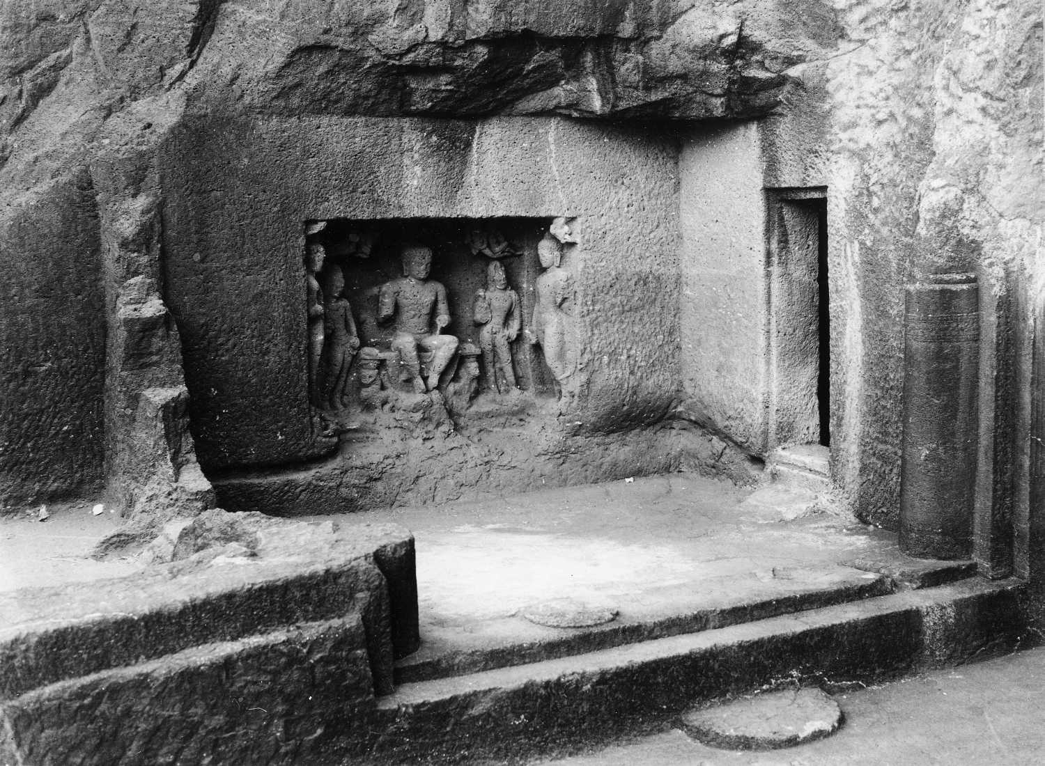 Cave 19, Ajanta, Aurangabad, Maharashtra