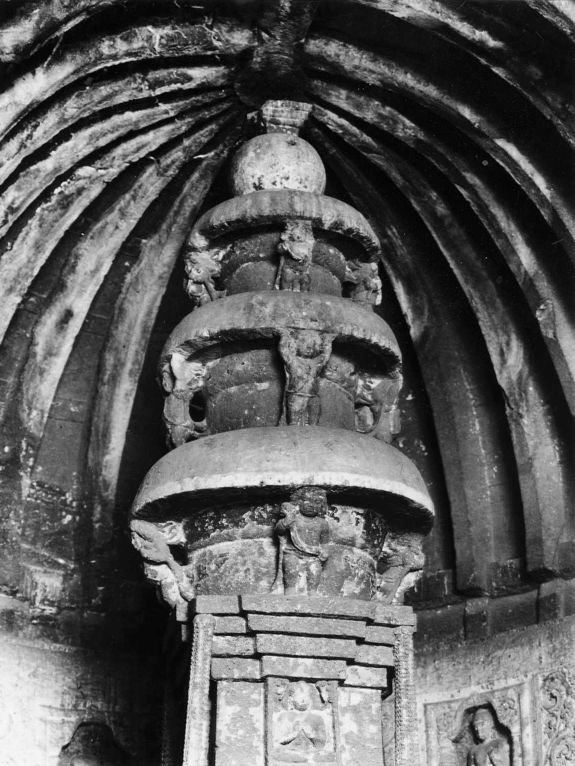 Cave 19, Ajanta, Aurangabad, Maharashtra