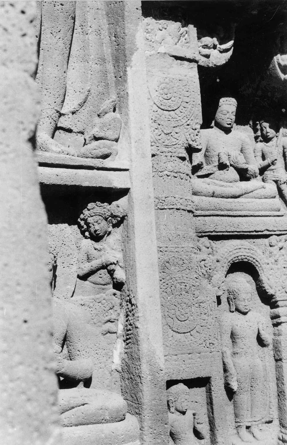 Cave 19, Ajanta, Aurangabad, Maharashtra