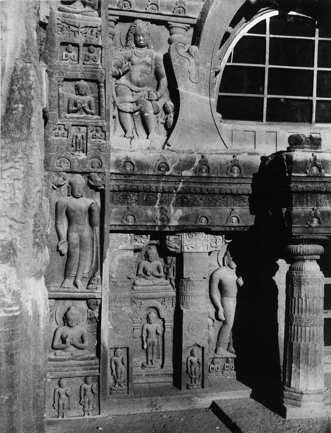 Cave 19, Ajanta, Aurangabad, Maharashtra