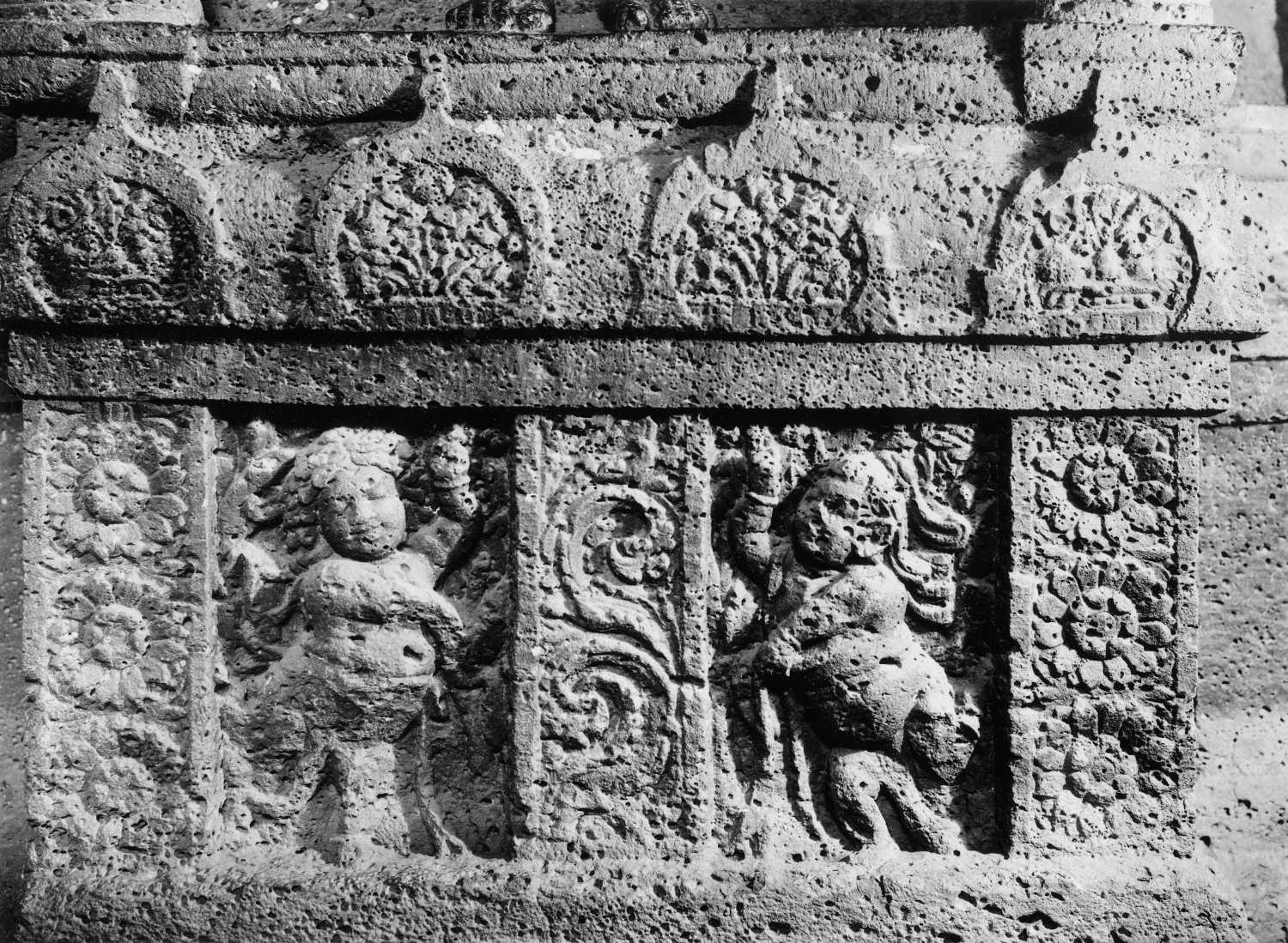 Cave 19, Ajanta, Aurangabad, Maharashtra