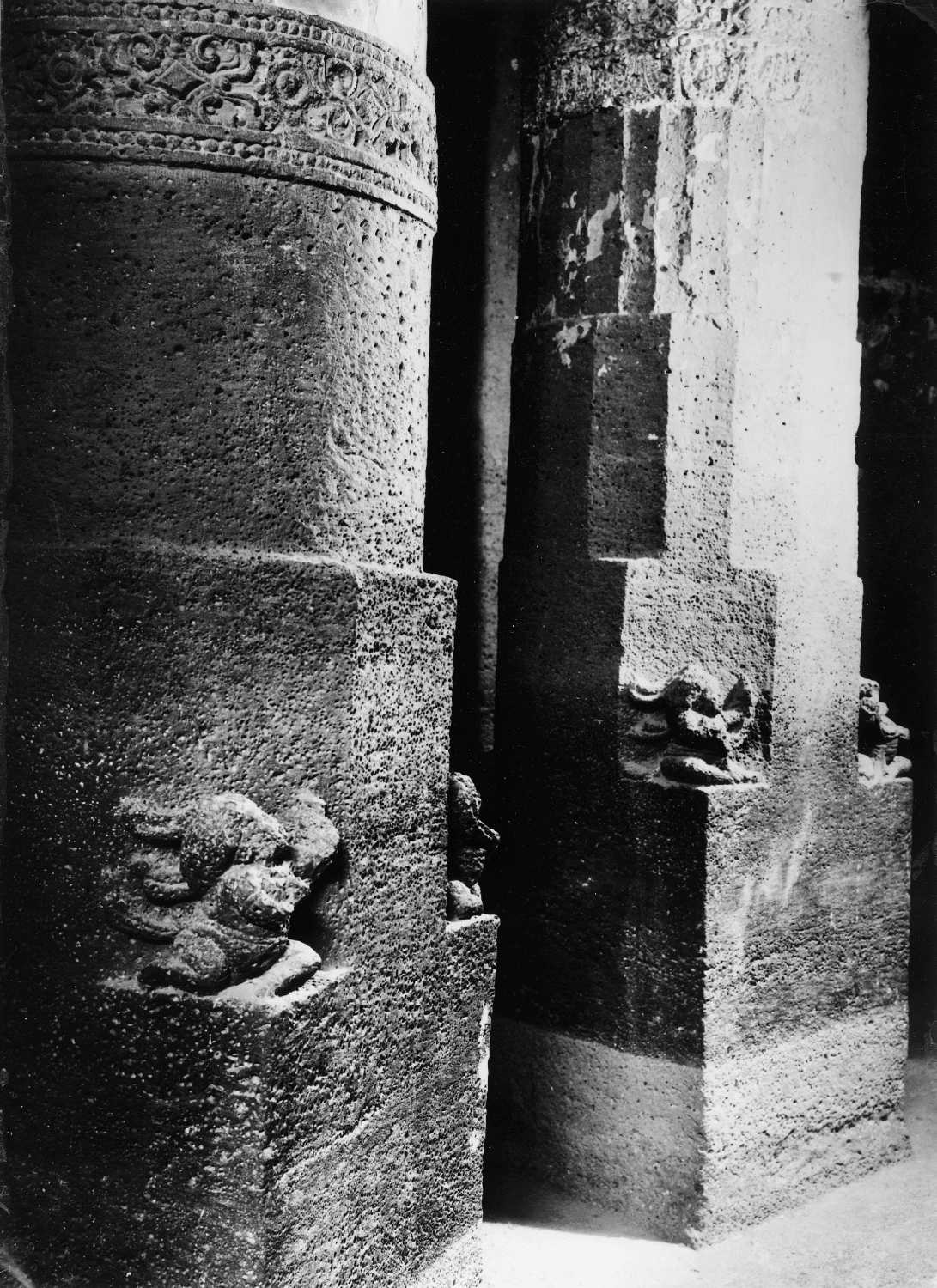 Cave 19, Ajanta, Aurangabad, Maharashtra