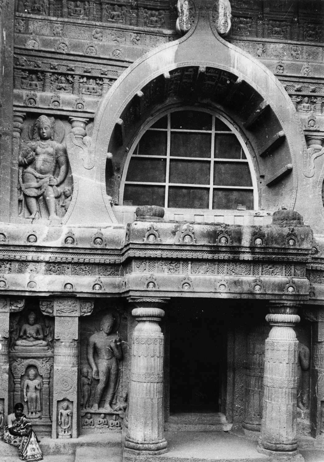 Cave 19, Ajanta, Aurangabad, Maharashtra