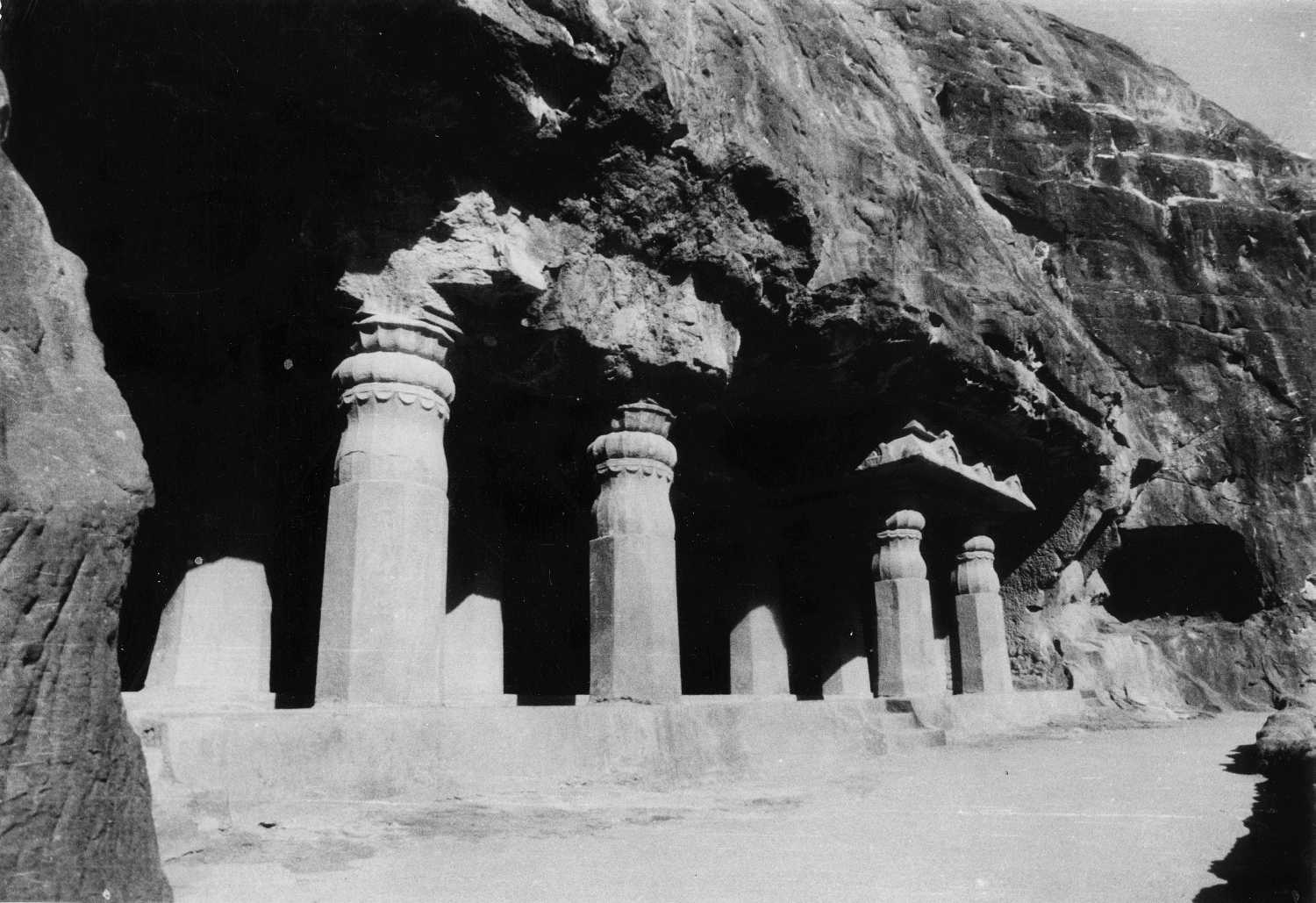 Cave 07, Ajanta, Aurangabad, Maharashtra