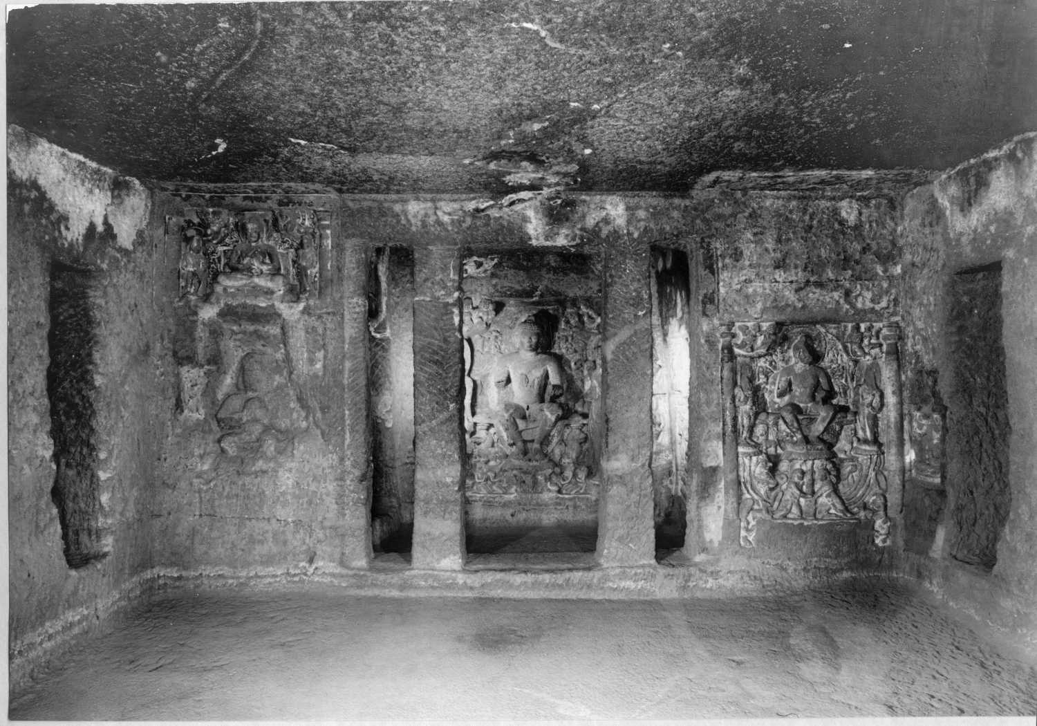 Cave 22, Ajanta, Aurangabad, Maharashtra
