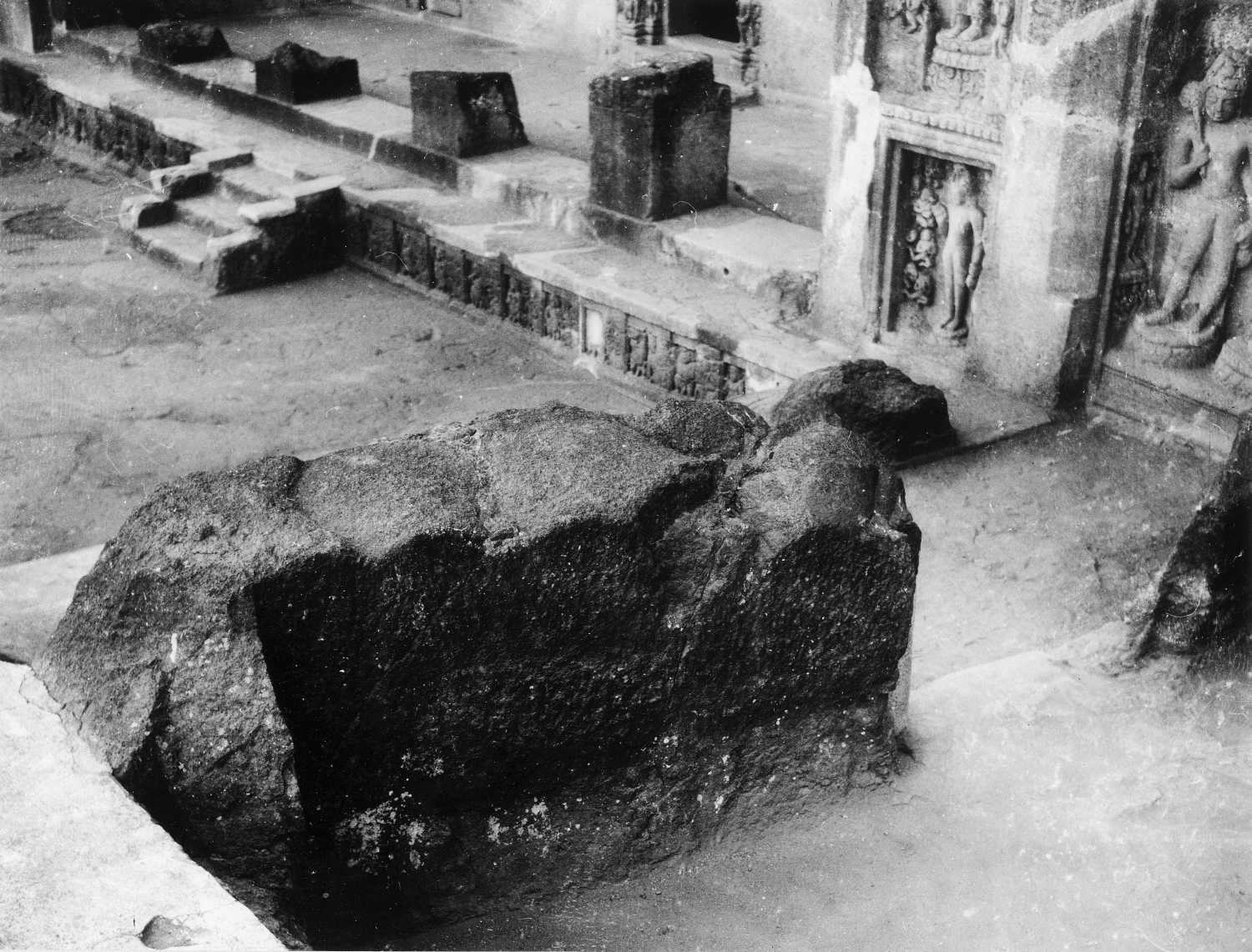 Cave 26, Ajanta, Aurangabad, Maharashtra