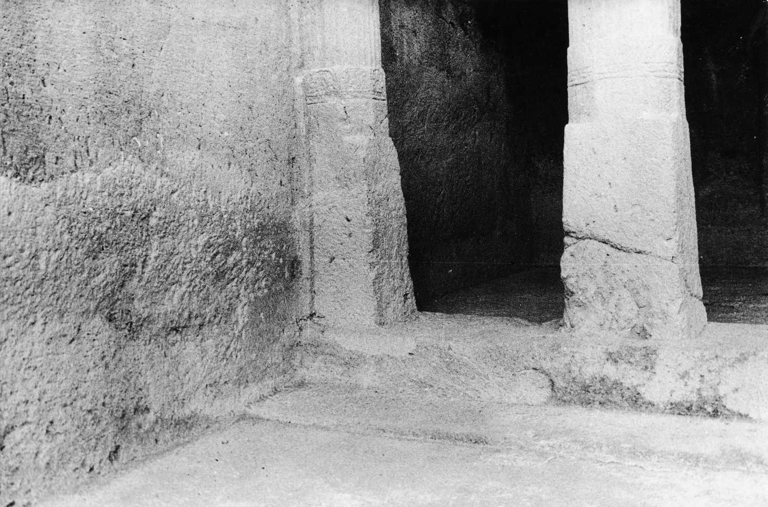Cave 27, Ajanta, Aurangabad, Maharashtra
