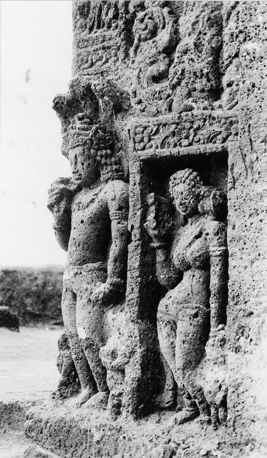 Cave 27, Ajanta, Aurangabad, Maharashtra