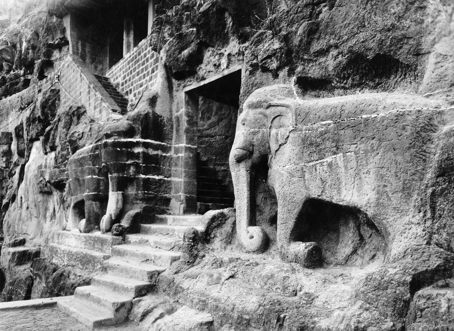 Nagaraja Cave, Ajanta, Aurangabad, Maharashtra