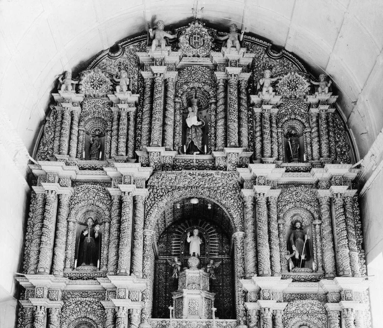 Daman, Baroque Architecture, Daman & Diu