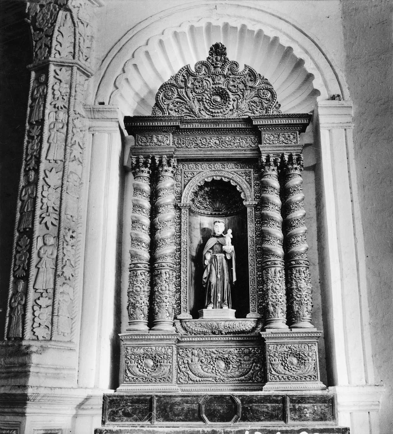 Diu, Baroque Architecture, Daman & Diu