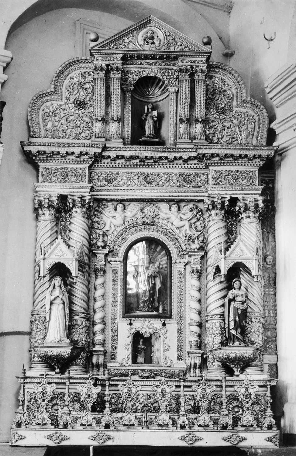 Seraulim, Baroque Architecture, Goa