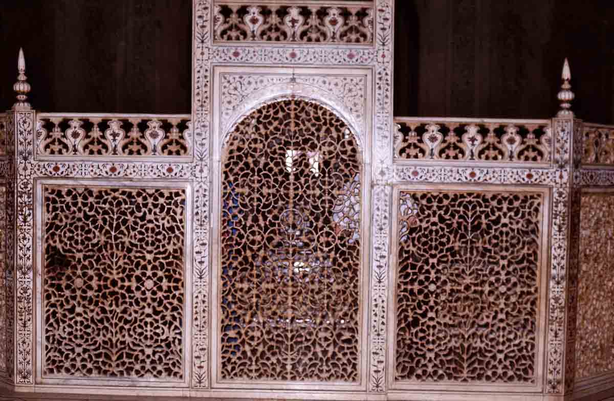 ACSAA Digital Images (Monuments)
