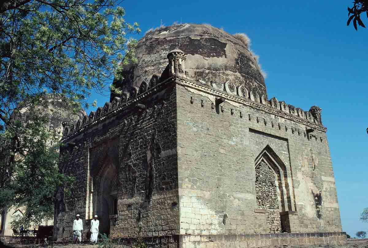 ACSAA Digital Images (Monuments)
