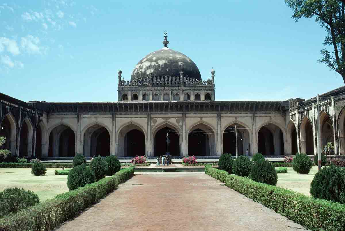 ACSAA Digital Images (Monuments)