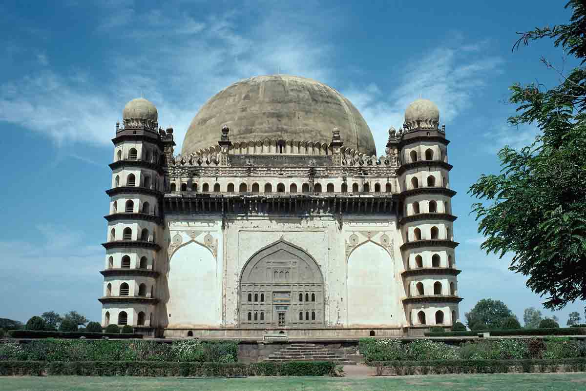 ACSAA Digital Images (Monuments)