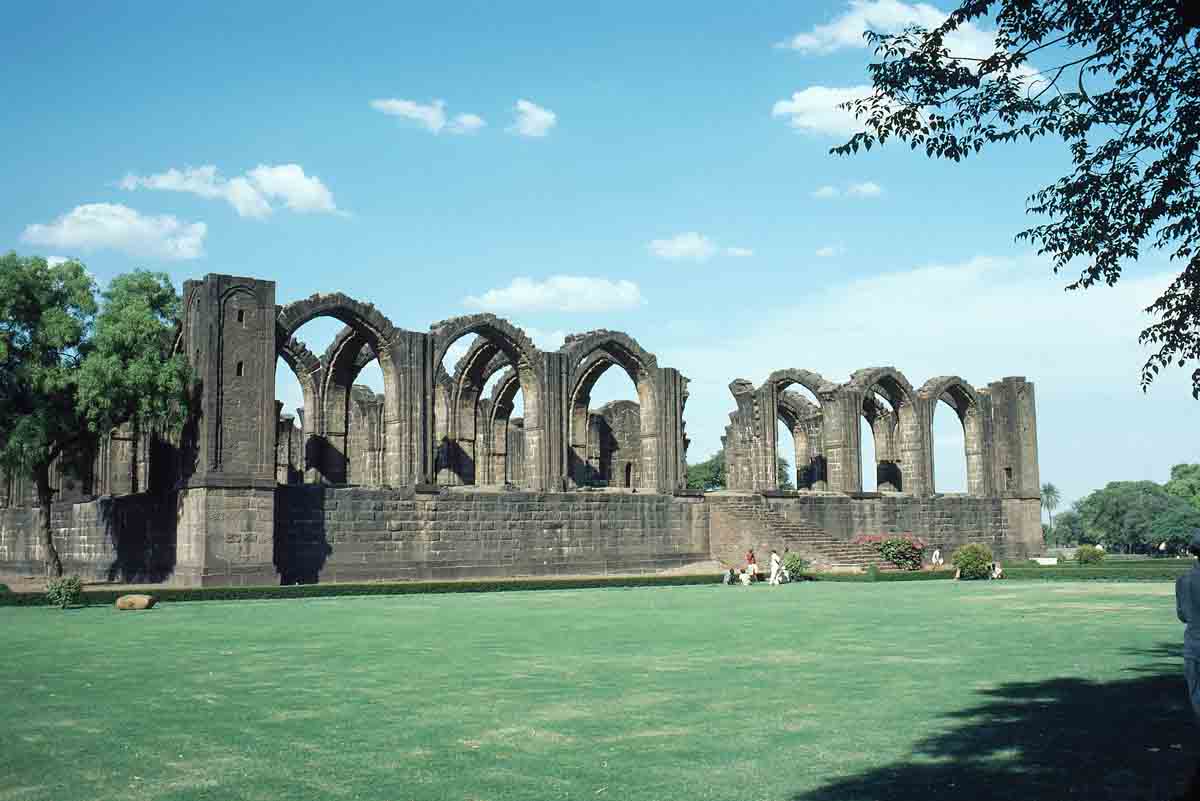 ACSAA Digital Images (Monuments)