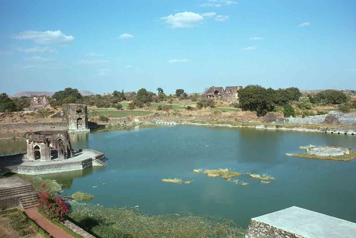 ACSAA Digital Images (Monuments)