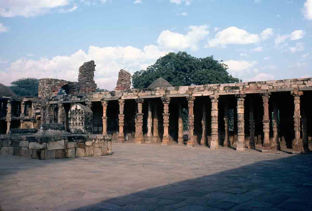 ACSAA Digital Images (Monuments)