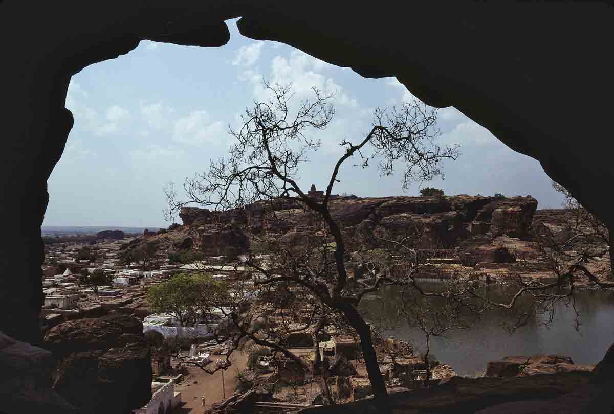ACSAA Digital Images (Monuments)