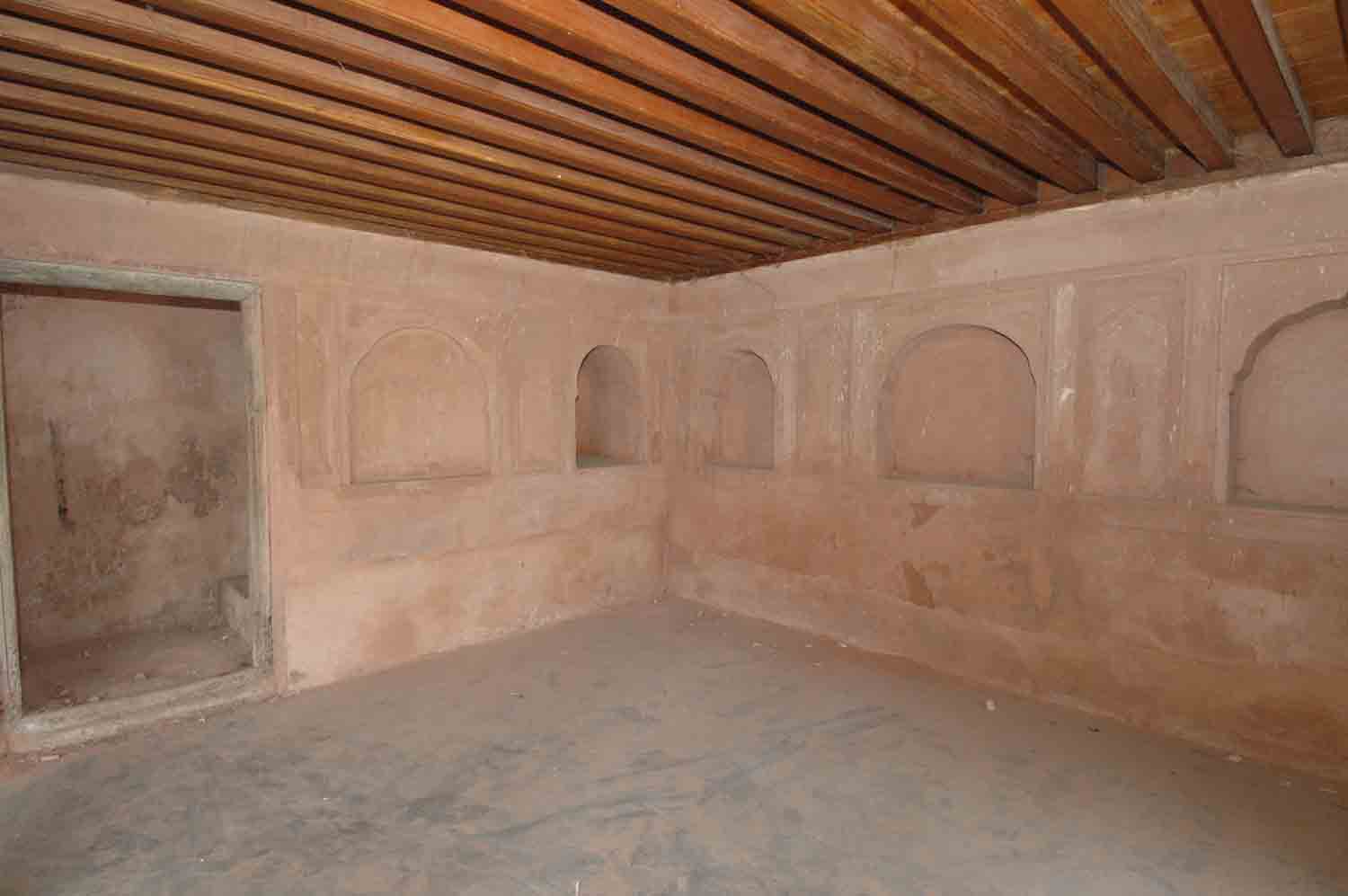 Sheesh Mahal, Farrukhnagar, Gurgaon, Haryana