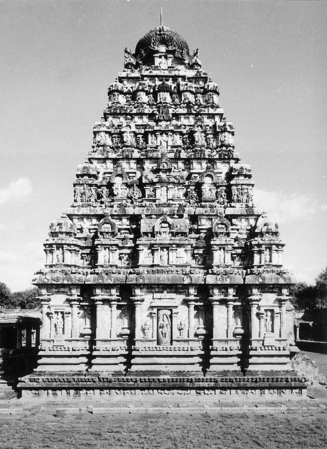Airavatesvara temple complex, Darasuram, Tamil Nadu