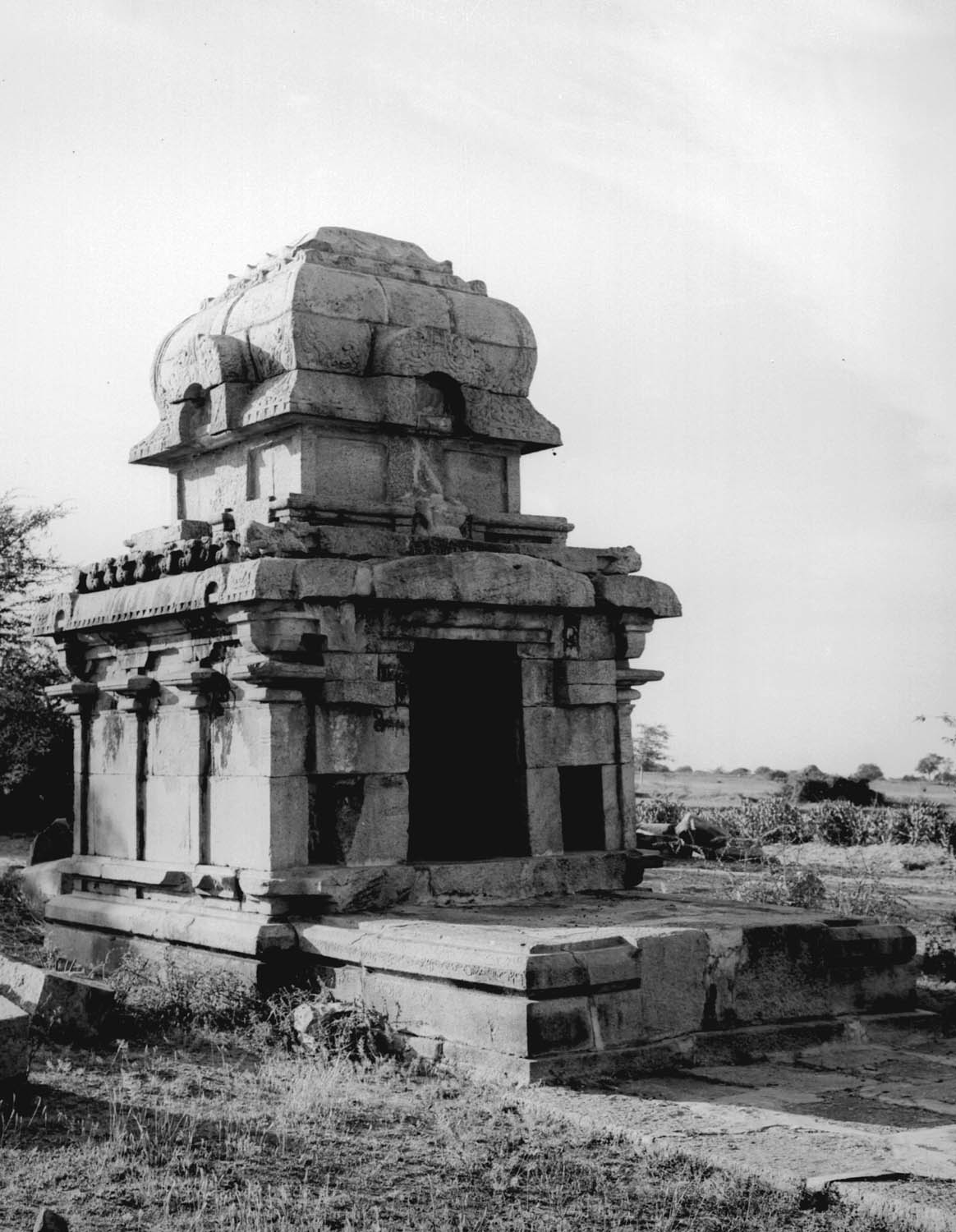 Siva temple, Kaliyapatti, Tamil Nadu