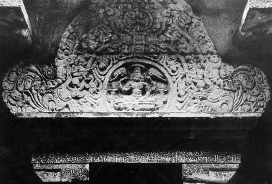 Tiruverumbiyur Alvar temple, Tiruverumbur, Tamil Nadu