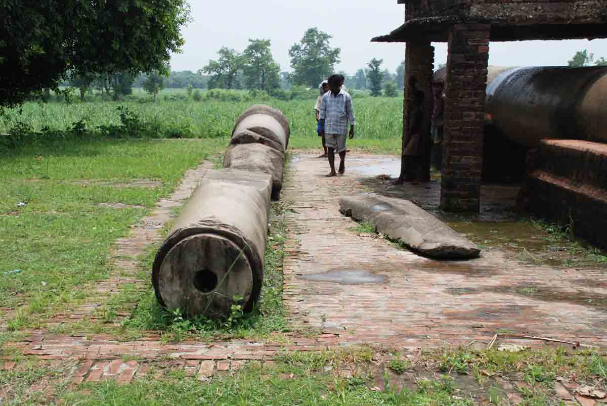 Asokan Pillars, Rampurva, Bihar