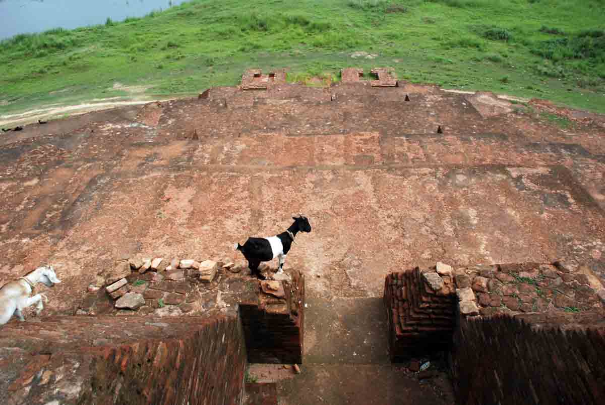 Kesariya Stupa, Kesariya, Bihar