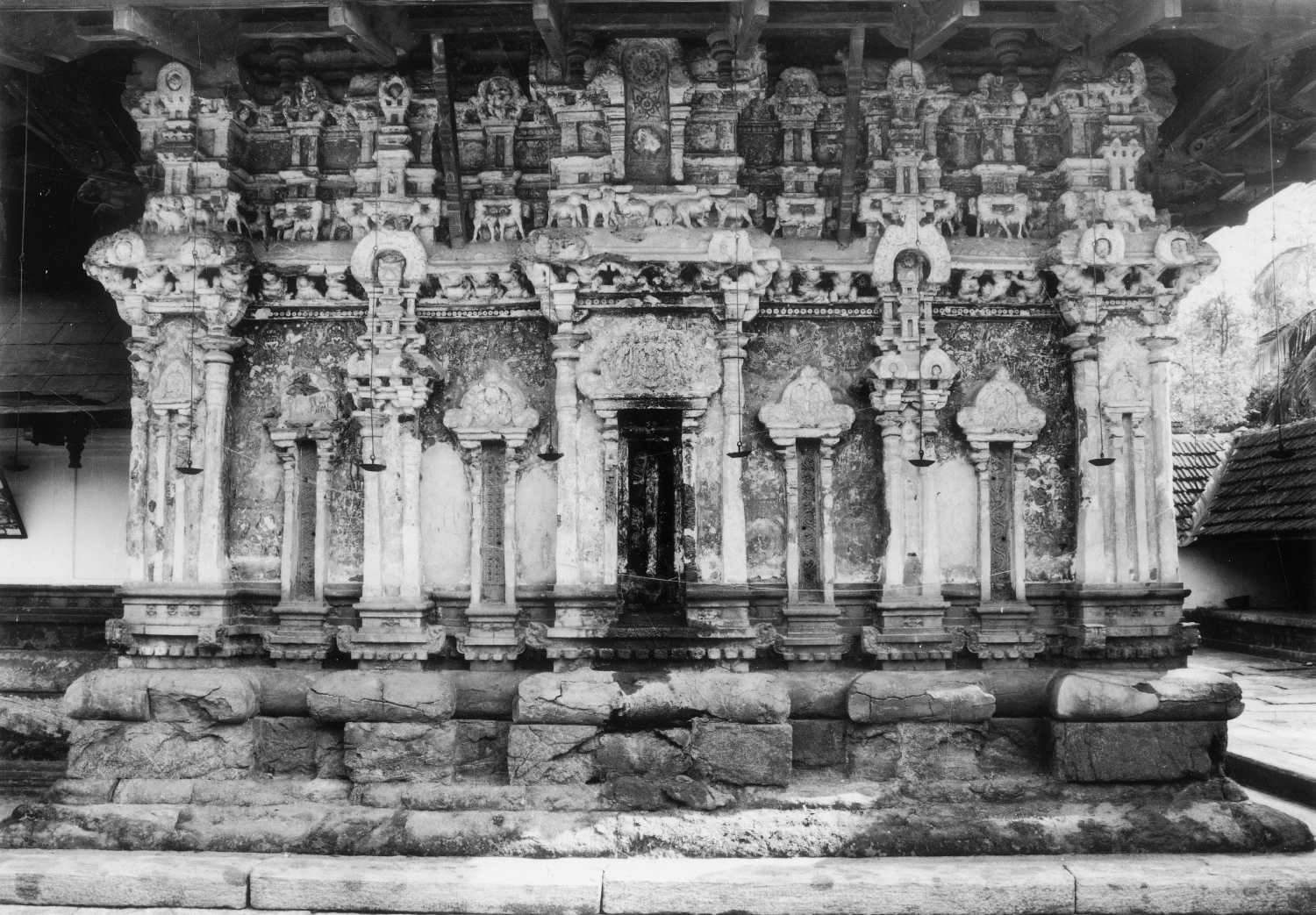 Siva temple, Killikurissi Mangalam, Kerala