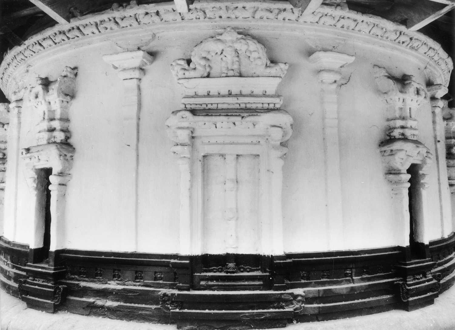 Randamurty Bhagavati complex, Thiruvalathur