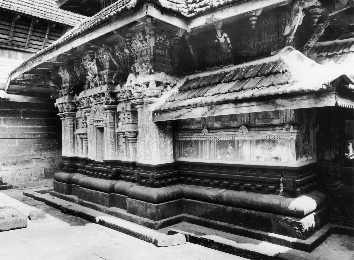 Sri Anjamurty complex, Thirumittakode, Kerala
