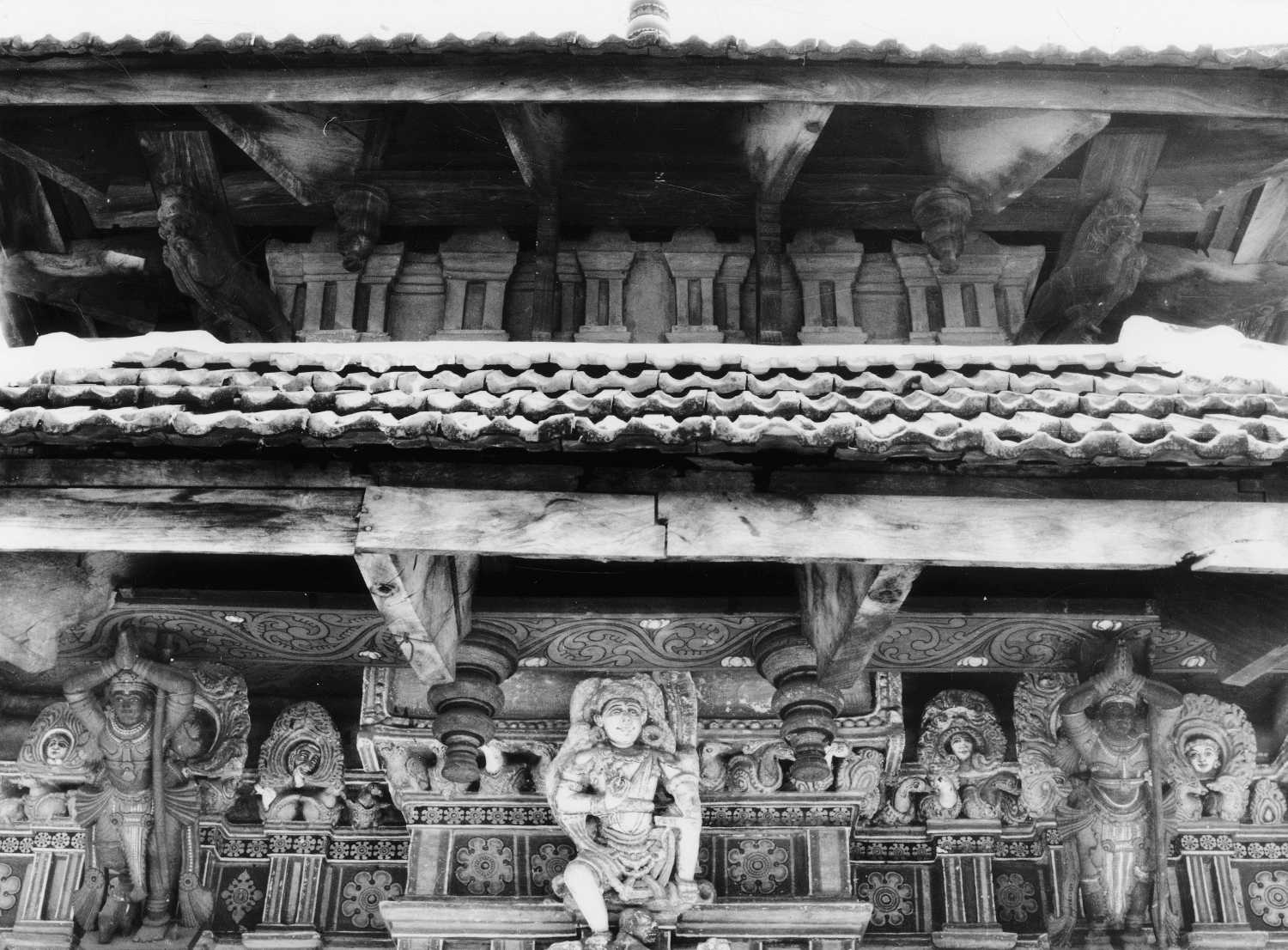 Sri Anjamurty complex, Thirumittakode, Kerala