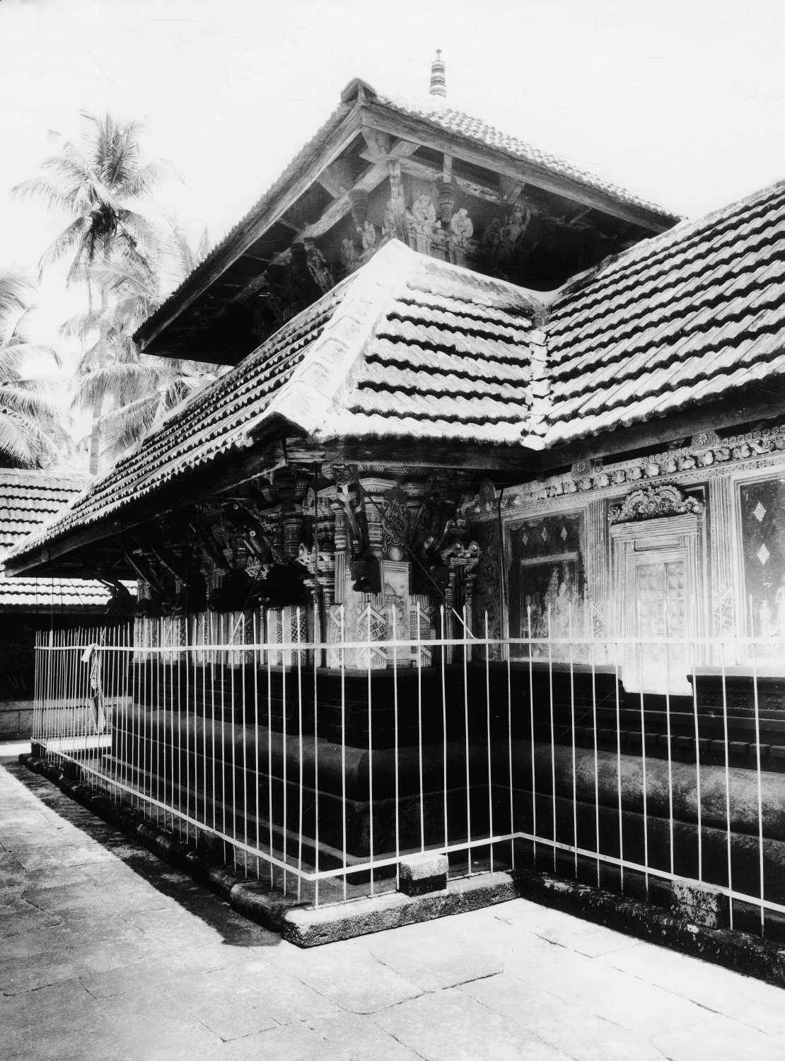Sri Anjamurty complex, Thirumittakode, Kerala