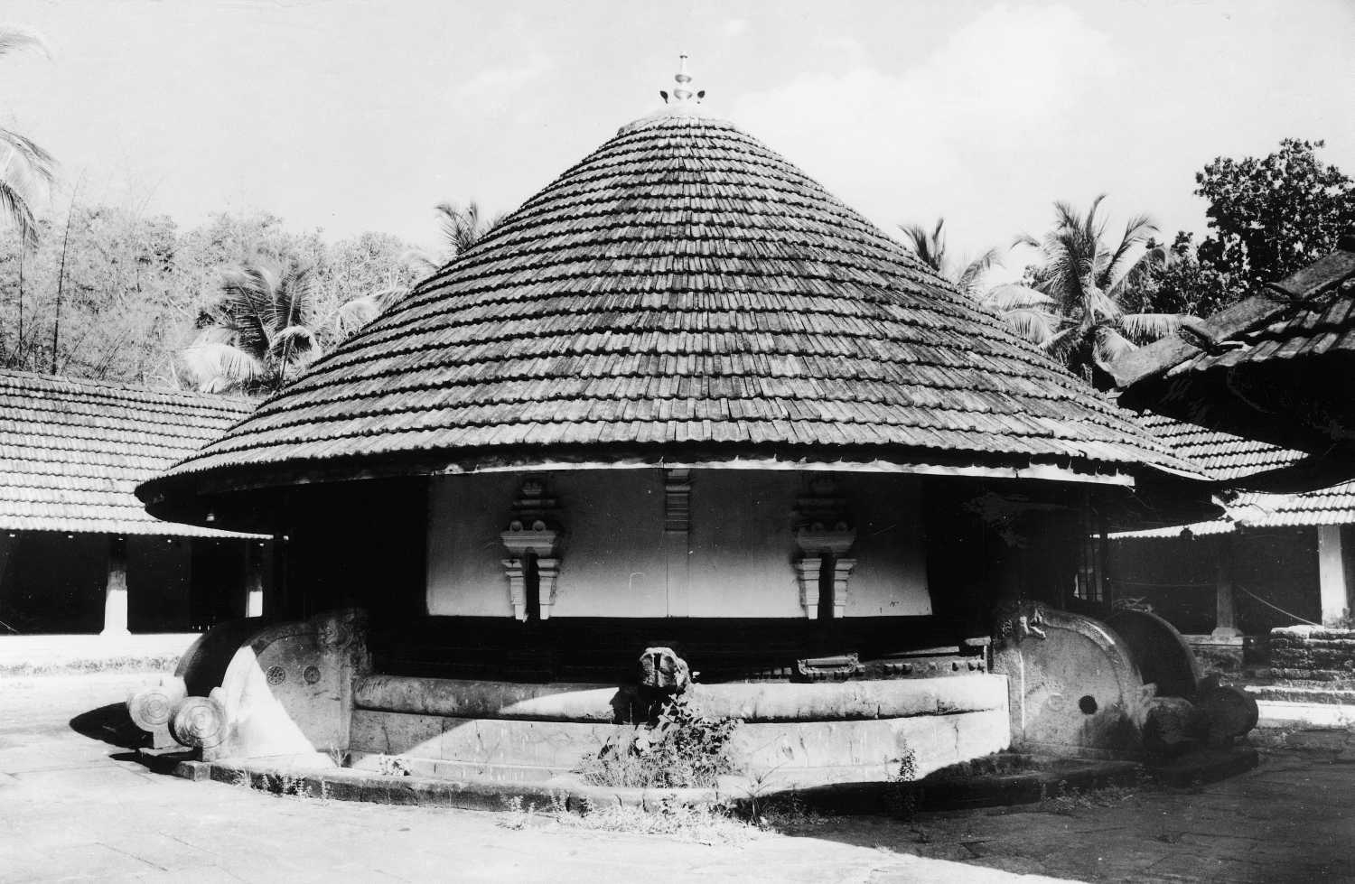 Ganapathiyankavu temple, Ongallur, Kerala