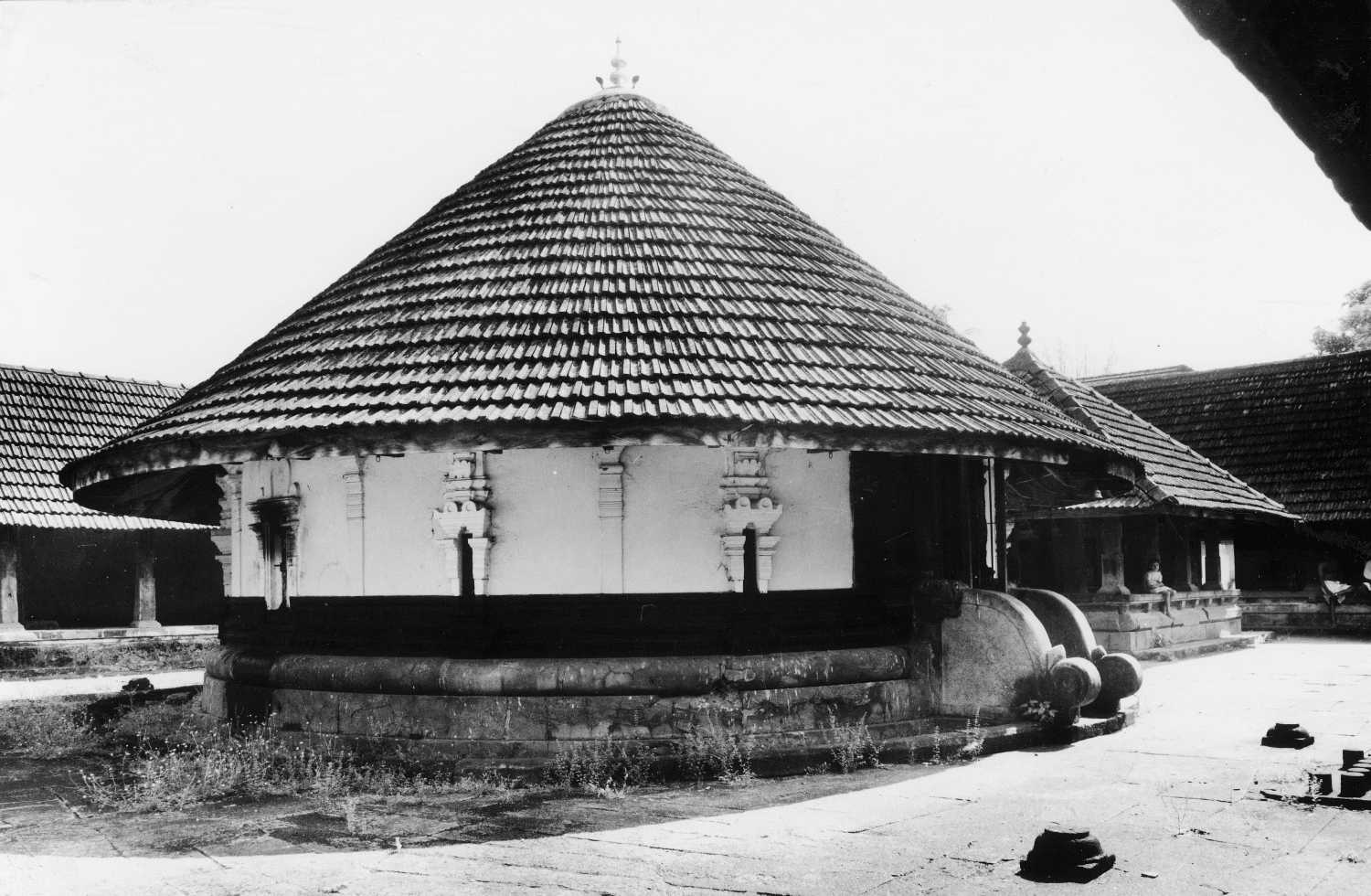 Ganapathiyankavu temple, Ongallur, Kerala