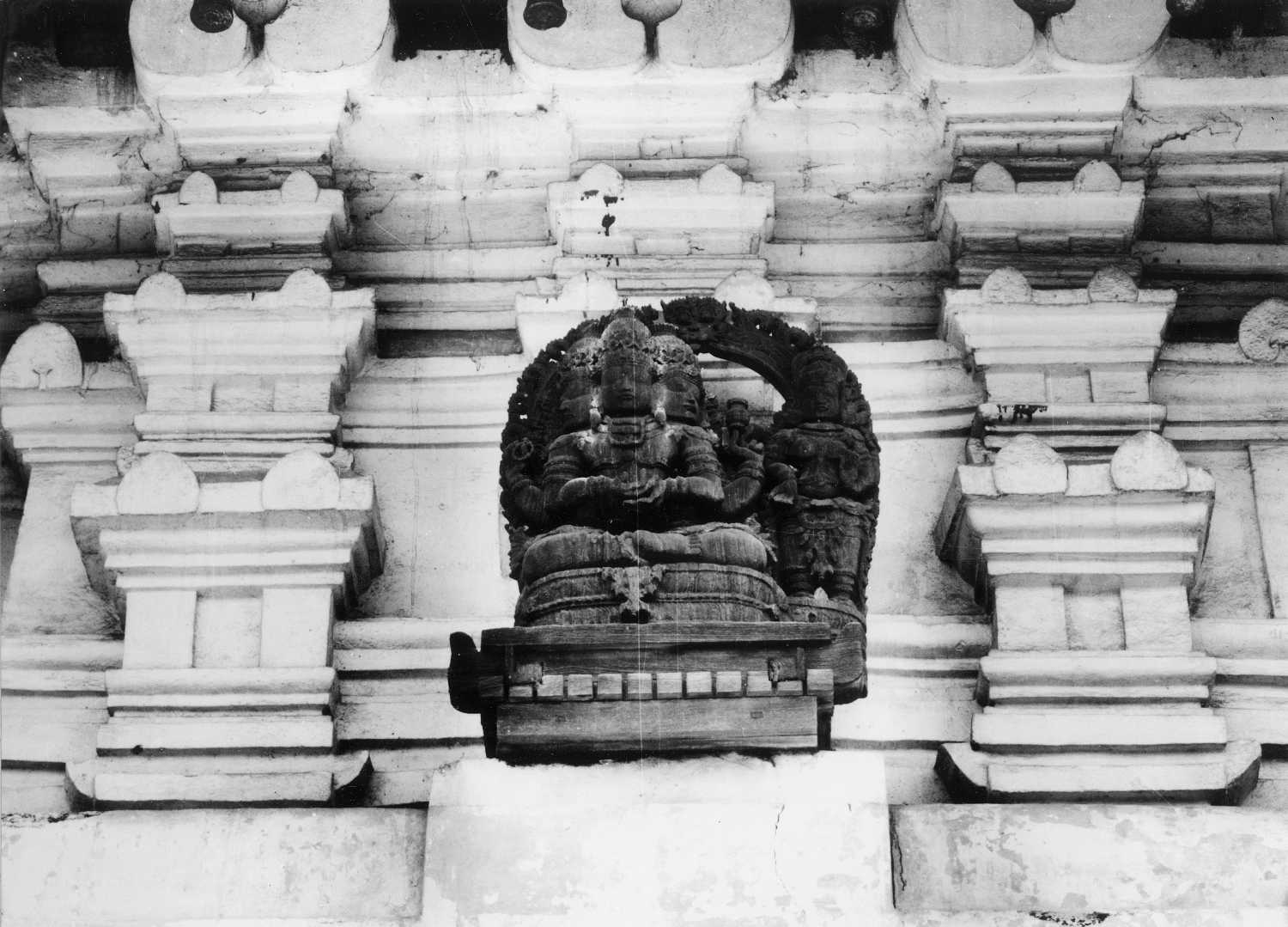 Sri Mahadeva complex, Peruvanam, Kerala