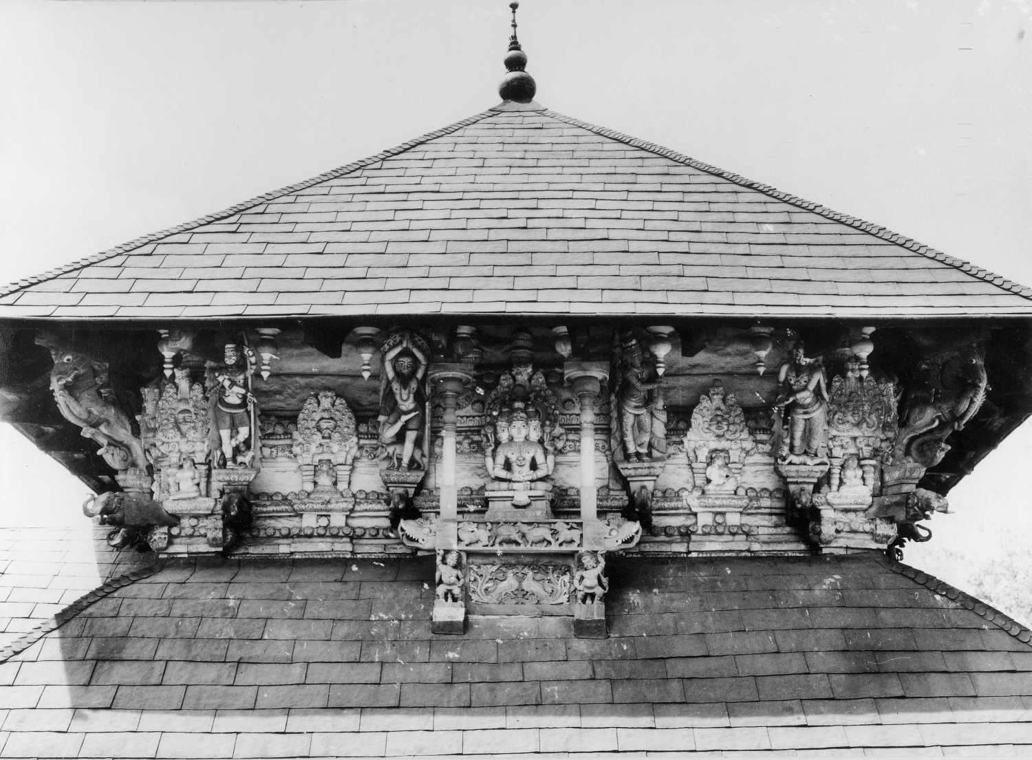 Sri Mahadeva complex, Valiyasala, Kerala