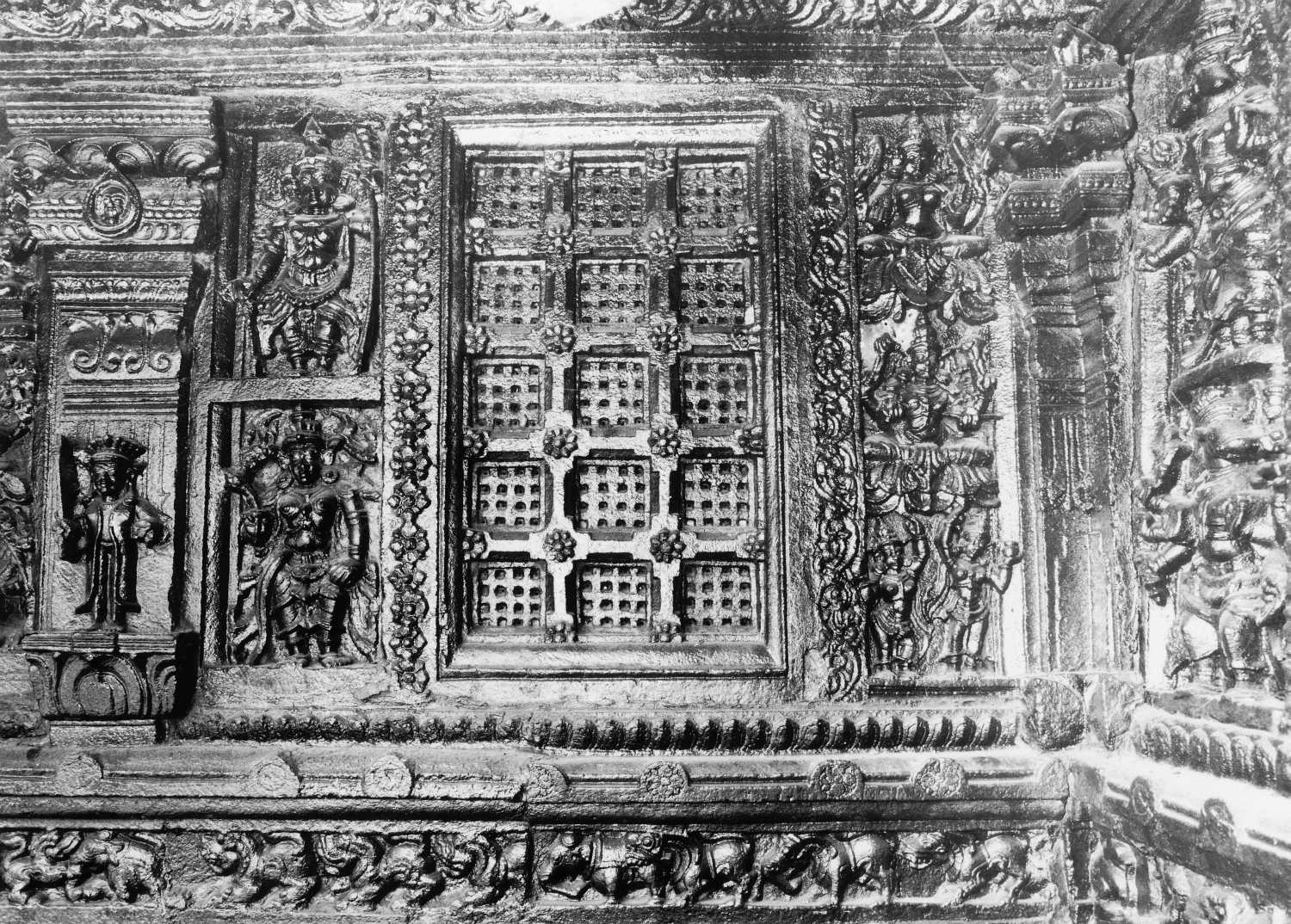 Sri Mahadeva complex, Kandiyur, Kerala