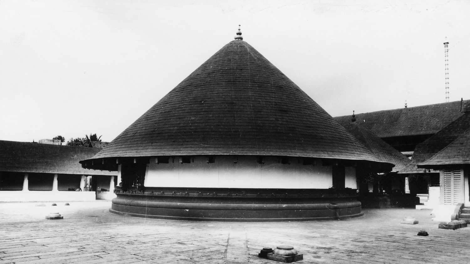Sri Parthasarathi complex, Aranmula, Kerala