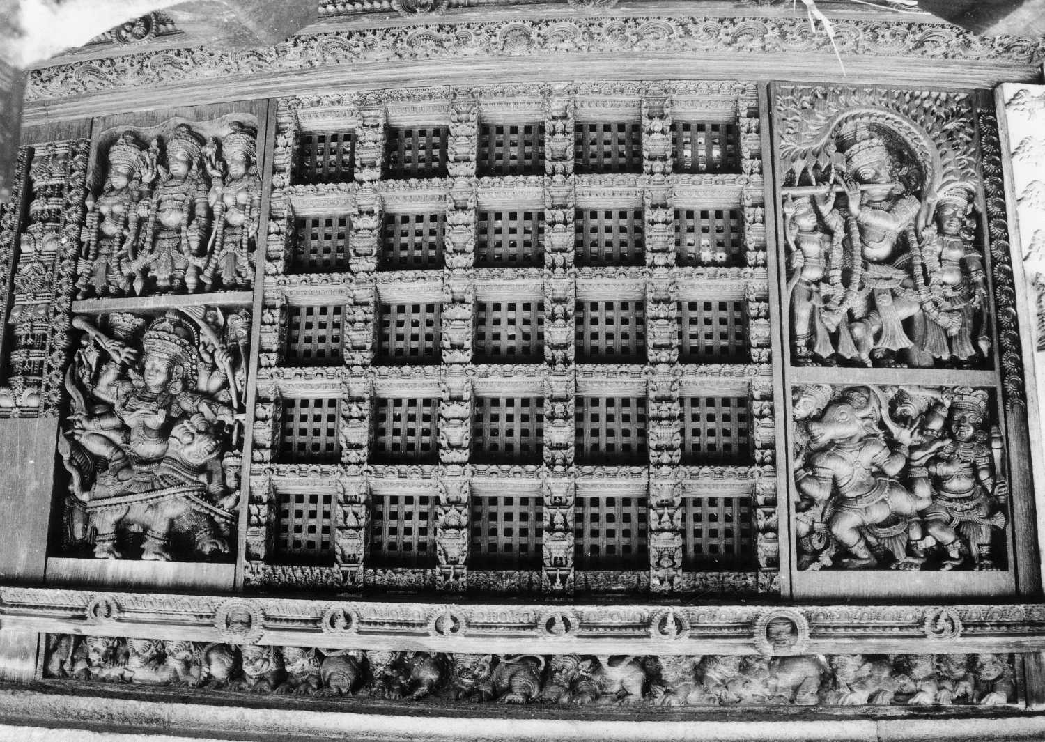 Sri Mahadeva complex, Vazhappally, Kerala