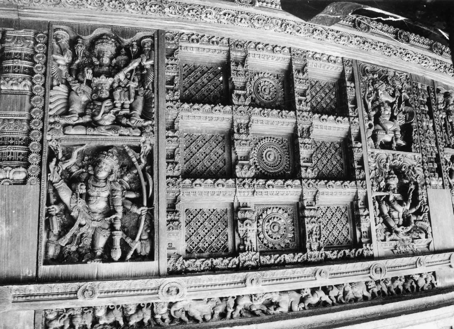 Sri Mahadeva complex, Vazhappally, Kerala