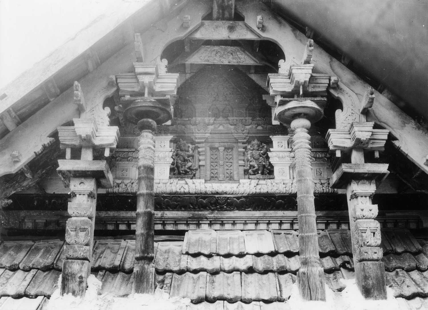 Sri Siva complex, Koothattukkulam, Kerala