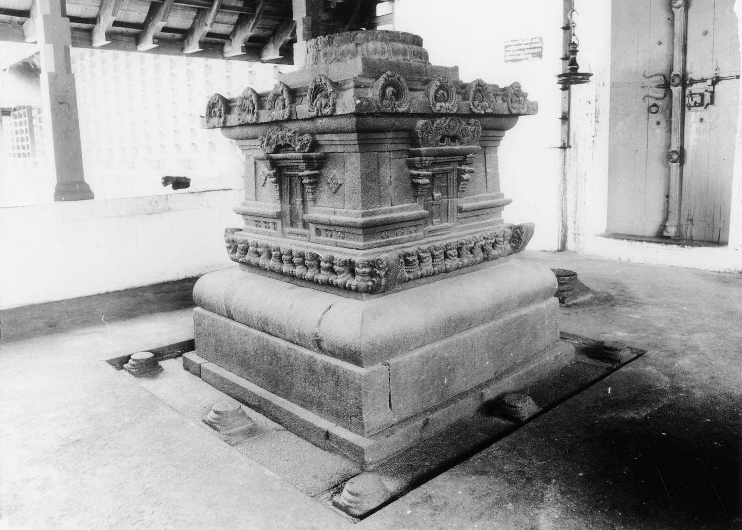 Sri Narasimha complex, Thuravoor, Kerala